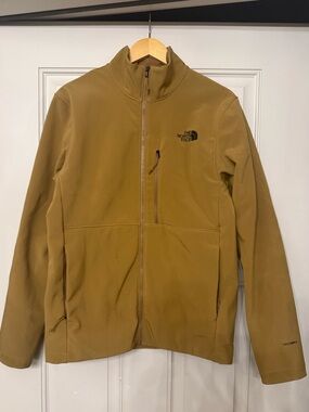 The North Face Men’s Softshell Jacket - Utility Brown